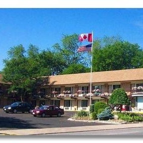 6032 Persepolis Inn Thumbnail