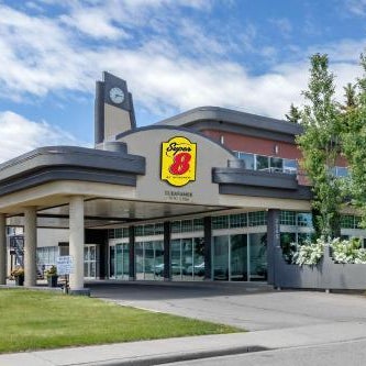 Super 8 by Wyndham Macleod Trail Calgary Thumbnail