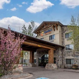 Comfort Suites Golden West on Evergreen Parkway Thumbnail