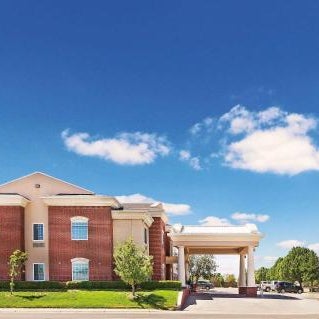 La Quinta Inn & Suites by Wyndham Dalhart Thumbnail