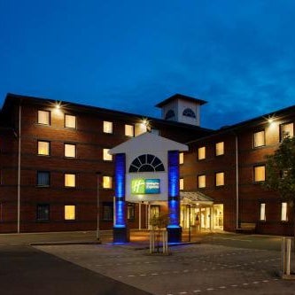 Holiday Inn Express Droitwich Spa By IHG