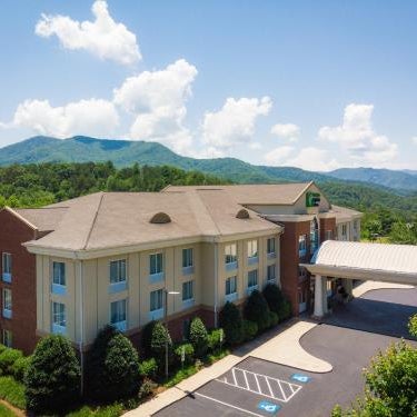 Holiday Inn Express & Suites Sylva - Western Carolina Area By IHG Thumbnail