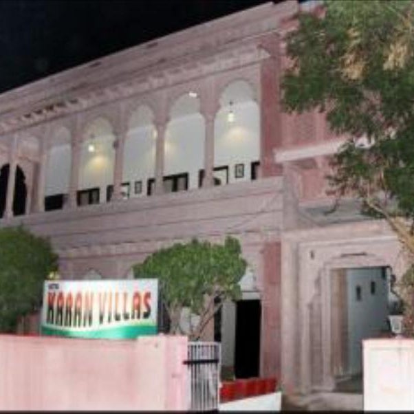 HOTEL KARAN VILLAS
