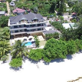 Crown Beach Hotel Seychelles Thumbnail