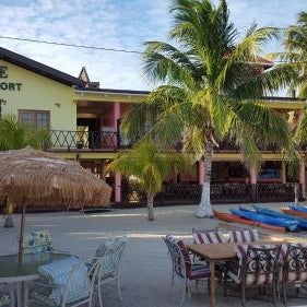 Alan's Paradise Hotel Thumbnail