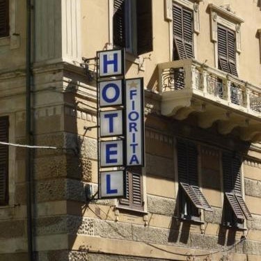 Albergo fiorita Thumbnail