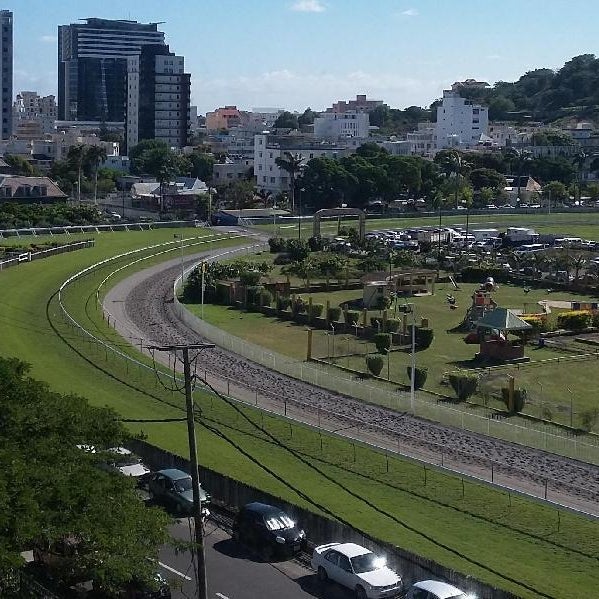 Champ de Mars B&B Thumbnail