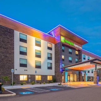 Holiday Inn Express and Suites Camas - Vancouver By IHG Thumbnail