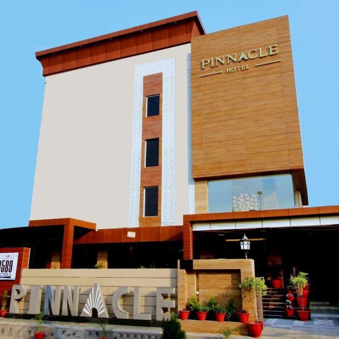 Pinnacle by Click Hotels, Lucknow Thumbnail
