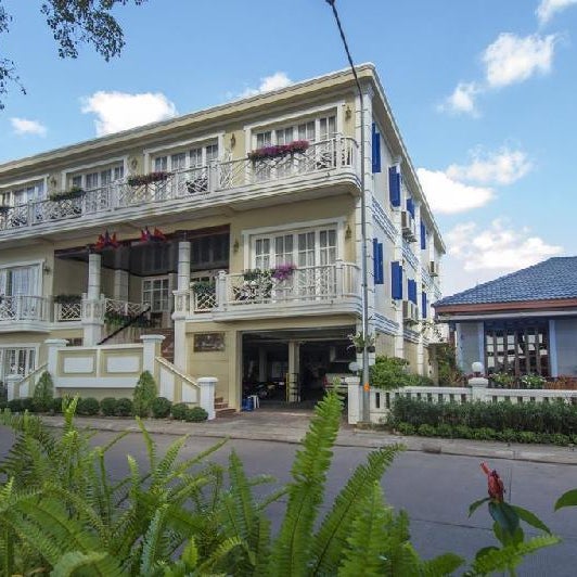 Le Bouton Dor Boutique Hotel