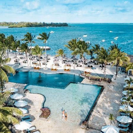 The Bay Club at Anahita