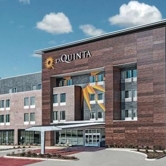 La Quinta Inn & Suites by Wyndham Dallas Grand Prairie North Thumbnail