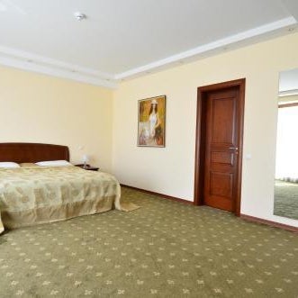 Platinum Hotel Thumbnail