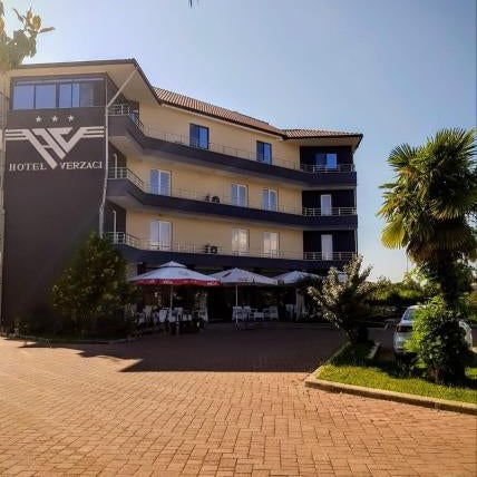 Hotel Verzaci