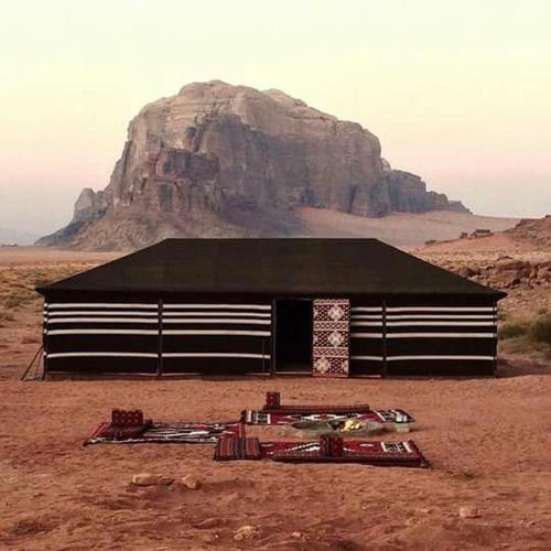 Wadi Rum Quiet Village Camp