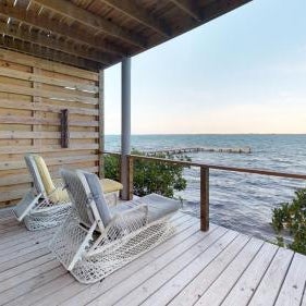 Thatch Caye Resort a Muy'Ono Resort Thumbnail