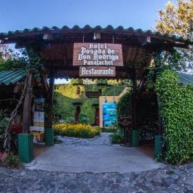 Hotel Posada de Don Rodrigo Panajachel Thumbnail