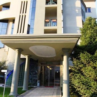 Hotel Green Thumbnail