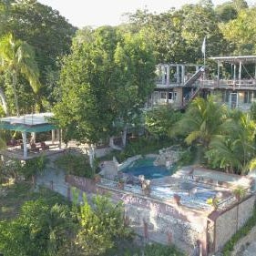 Zapote Tree Inn Thumbnail