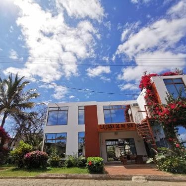 La Casa De Mi Sub Thumbnail