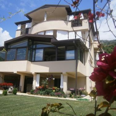 Villa Koceski