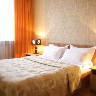 City Hotel Thumbnail