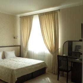 Royal Hotel Thumbnail