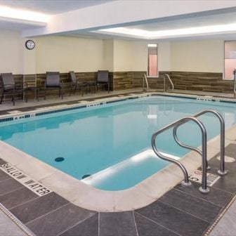 Fairfield Inn & Suites by Marriott Pittsburgh New Stanton Thumbnail
