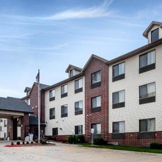 Comfort Inn & Suites Thumbnail