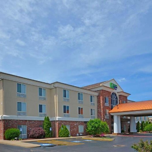 Holiday Inn Express Hotel & Suites Farmington By IHG Thumbnail