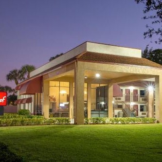 Red Roof Inn Ft. Pierce Thumbnail