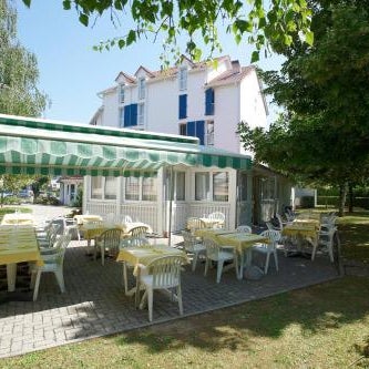 Hotel Strasbourg - Montagne Verte & Restaurant Louisiane Thumbnail