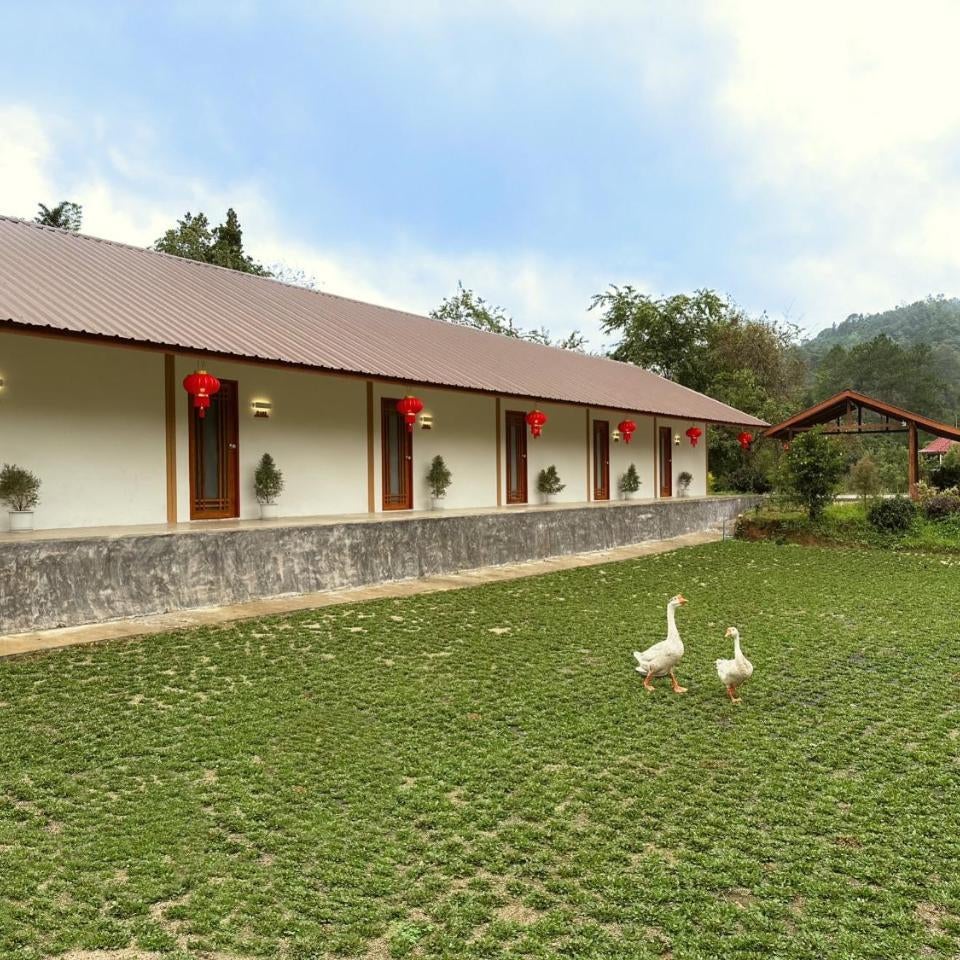 Baan Daeng Resort บ้านรักไทย