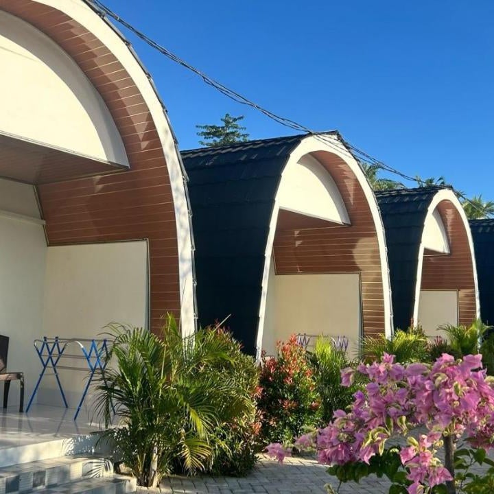 Hotel Villa Beach Transit 2 & Whaleshark Tour