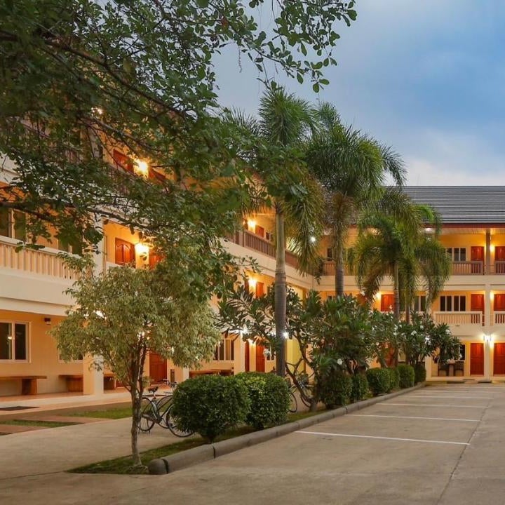 Poonnagunn hotel
