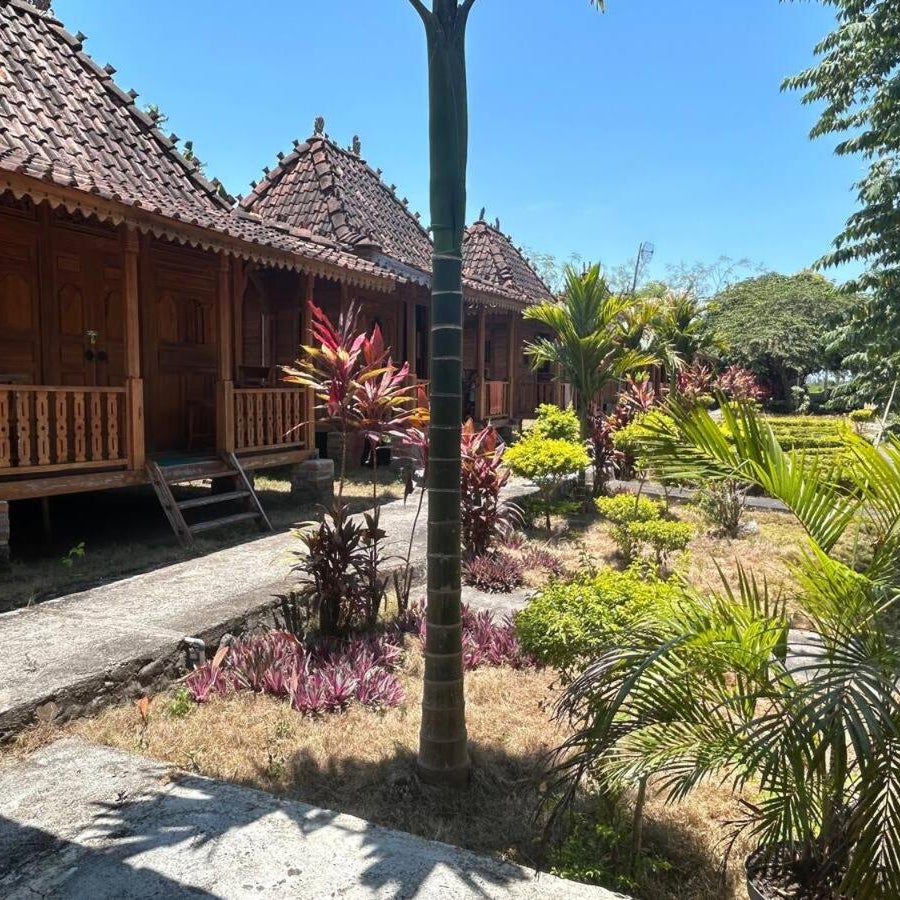Parlezo Cottage Dintor
