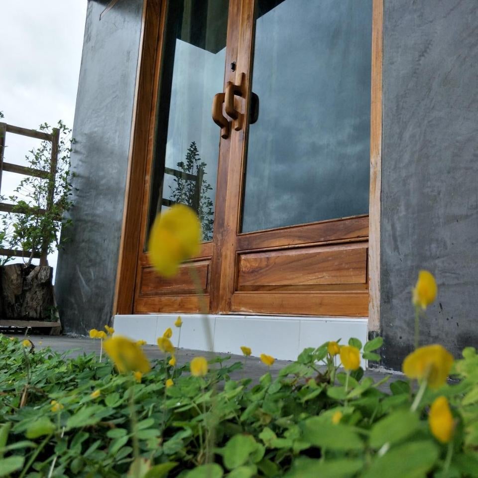 Teak villa Thumbnail