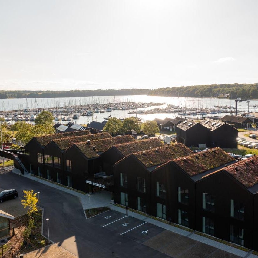 Hotel Melfarhus - Your modern self-service hotel at the marina