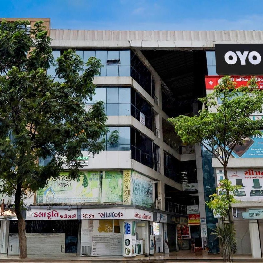 Hotel O Lotus