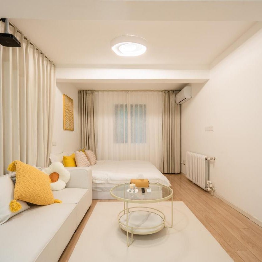 Tonight Homestay West Nanjing Road Shanghai Maoming Building Thumbnail