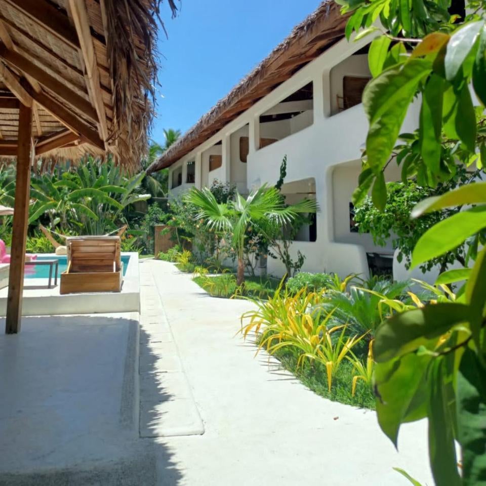 Parrots Boutique Resort