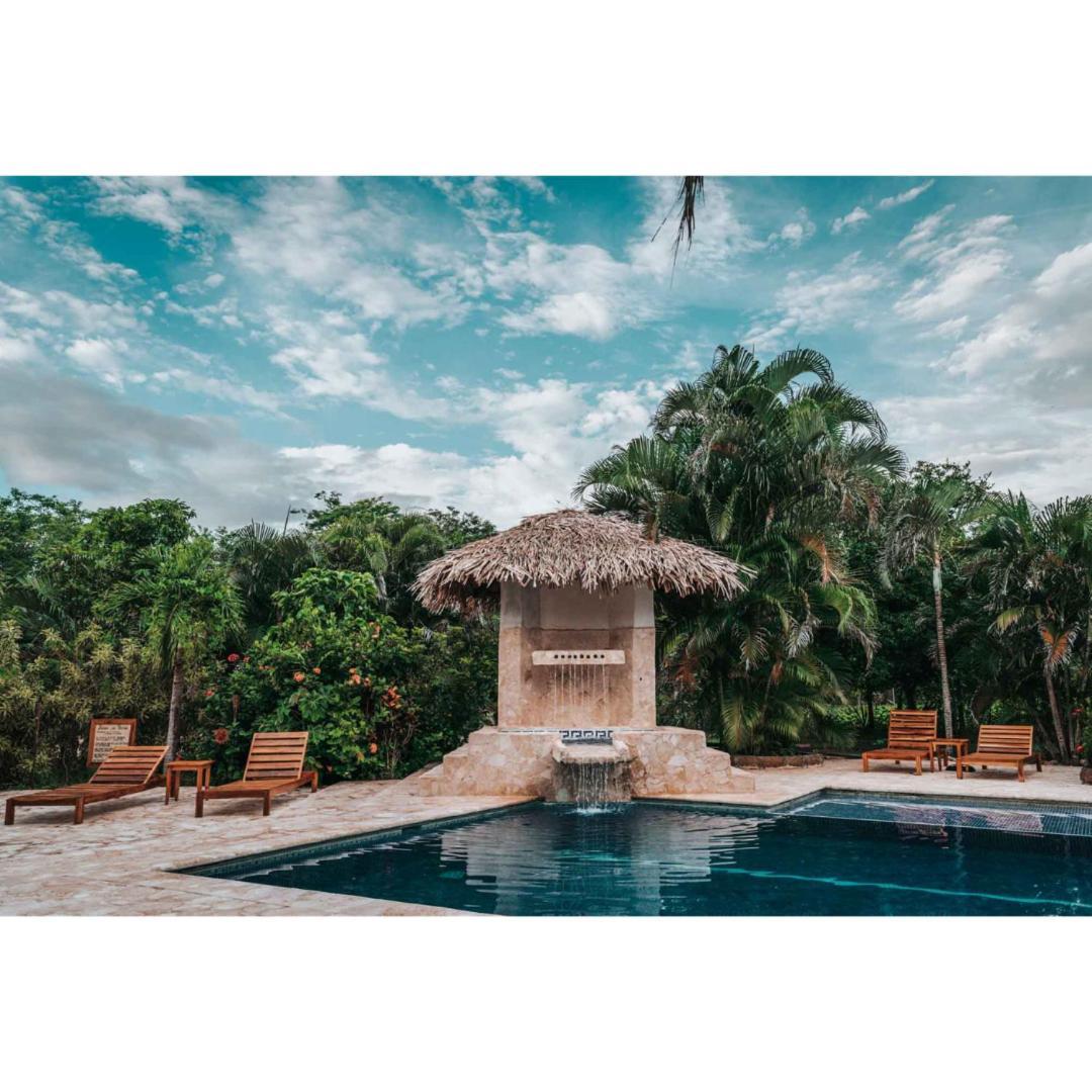 Drift Away Lodge CR