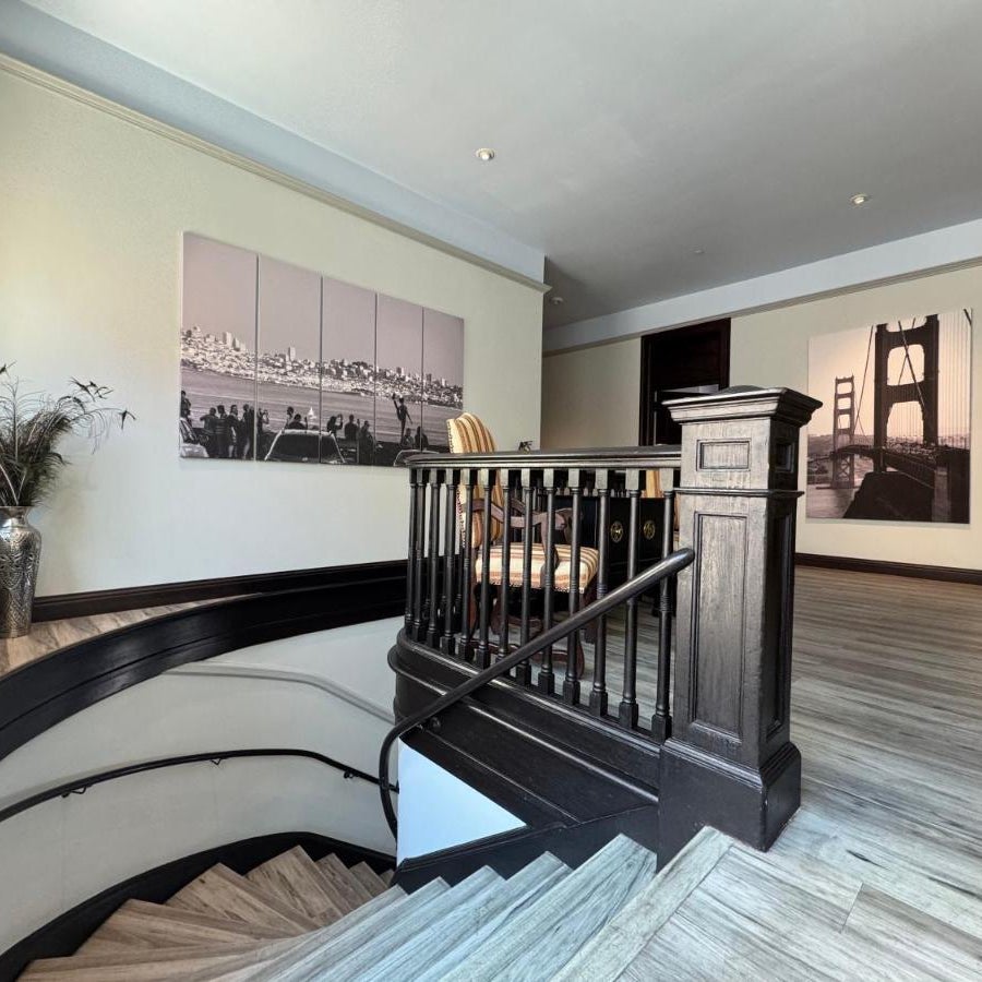 Oaktown Roost Thumbnail