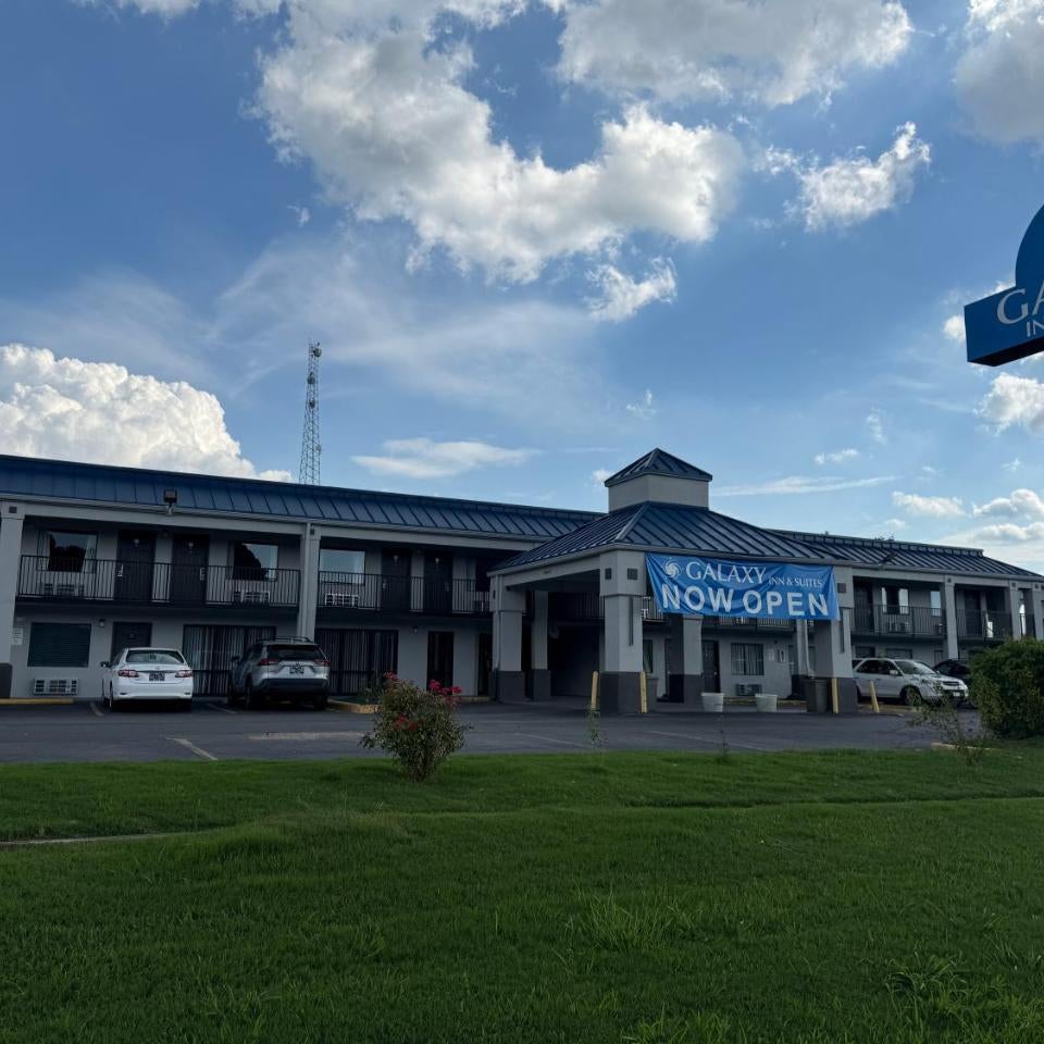 Galaxy Inn & Suites Thumbnail