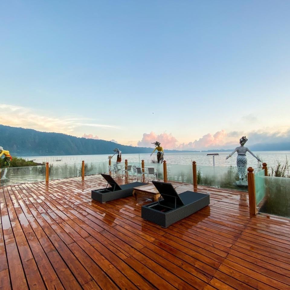 PonDaNu Cabins By The Lake