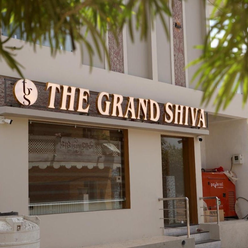 Hotel The Grand Shiva