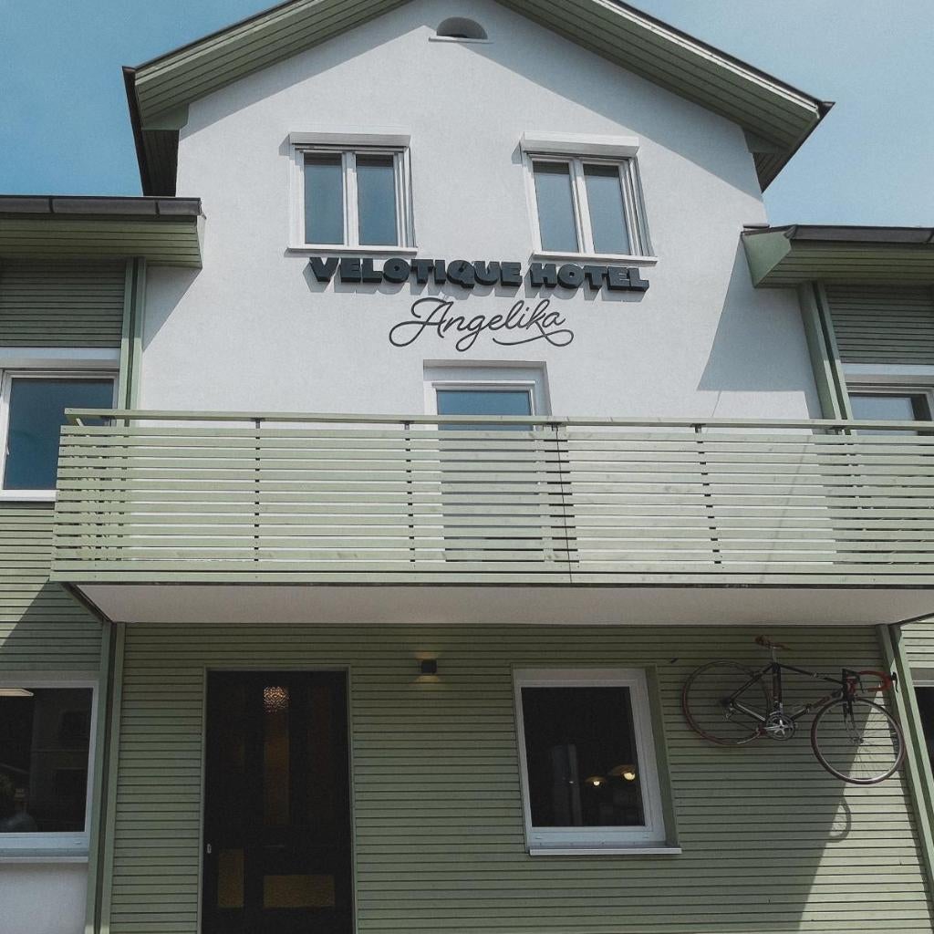Velotique Hotel Angelika - Self-Check-in Thumbnail