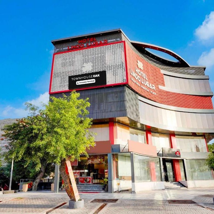 Townhouse Oak Alwar Nehru Garden
