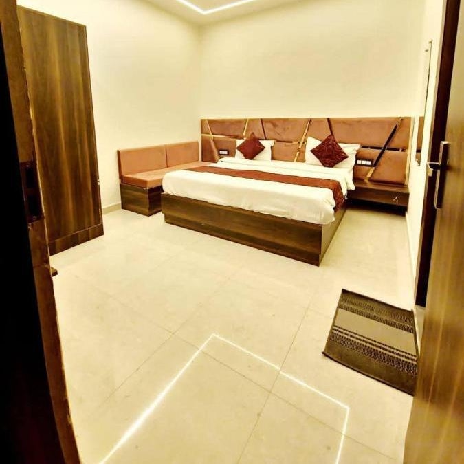 Siddhi inn