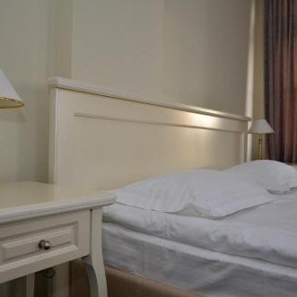 Chateau Royal Hotel Thumbnail